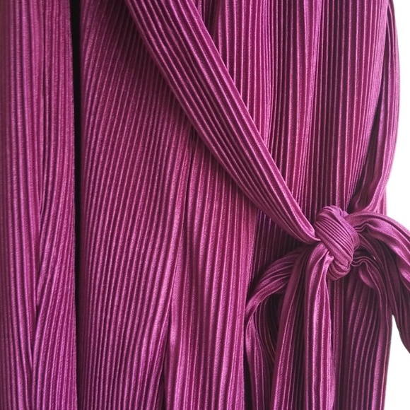 🌺 Kendall Jumpsuit - Picture 4 of 4